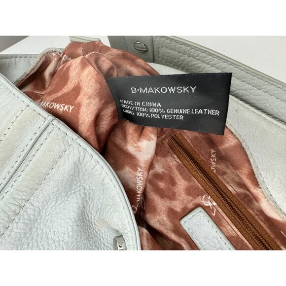 B. Makowsky Bone Handbag Leather Studded Pockets Handle Shoulder Hobo Bag USED - Picture 12 of 12